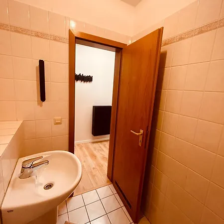 Apartamento Moderne - 89m2 - 3 Min Zum Bahnhof & Dinslaken