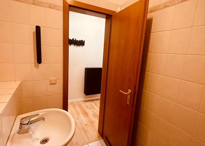 Apartment Moderne - 89m2 - 3 Min Zum Bahnhof & Dinslaken